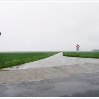 Varel Deich 534, 2010, Foto hinter Plexiglas, kaschiert auf Dibond, 75 x 100 cm